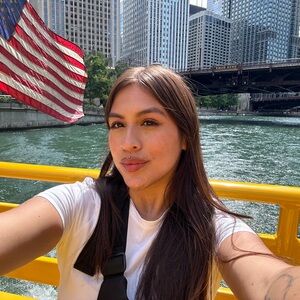 Meet your Posher, Edith